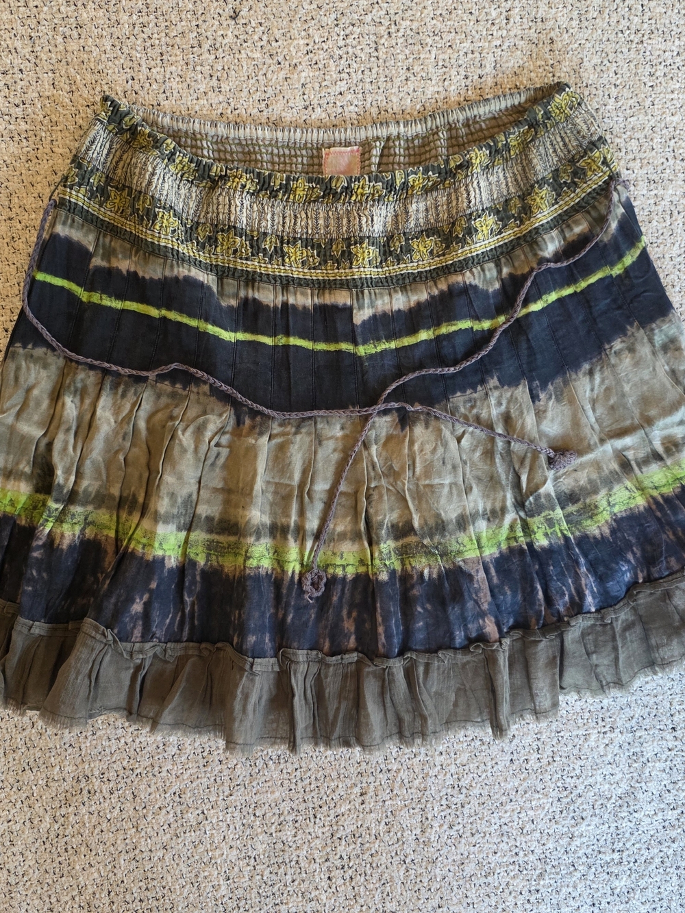 Free People Boho Tie Dye Ruffle Mini Skirt Smocked Waist Festival Fairy Grunge - Picture 2 of 10
